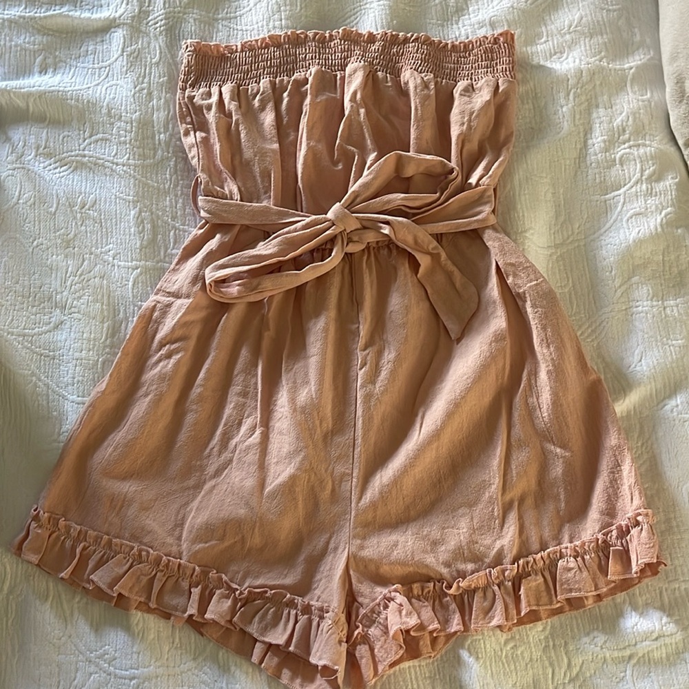 Peach strapless Romper SHEIN